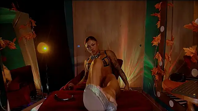 HeidiCox online show from 02/02/25, 10:28