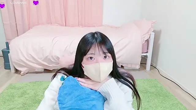 suzuuuuu online show from 03/09/25, 12:42