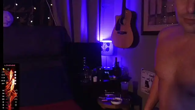 Snapshot of Hard_to_Handlexxx chatting on 12/05/24, 08:16 Hard to Handlexxx online show from 12/05/24, 08:16