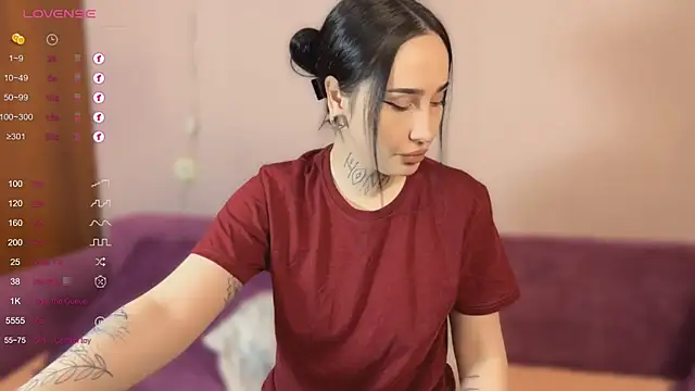 AnastasiaSun online show from 11/01/25, 04:01