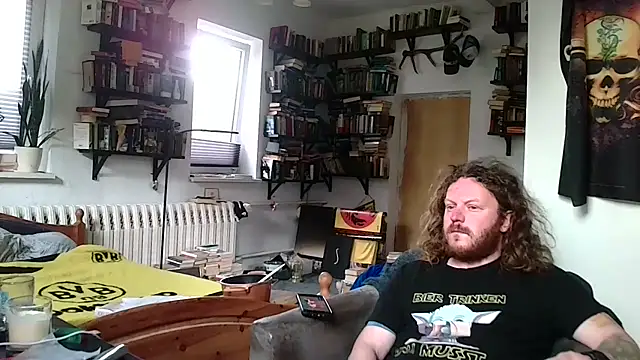 sunr1sa online show from 04/05/26, 06:09