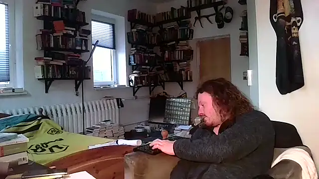 sunr1sa online show from 12/18/25, 07:24