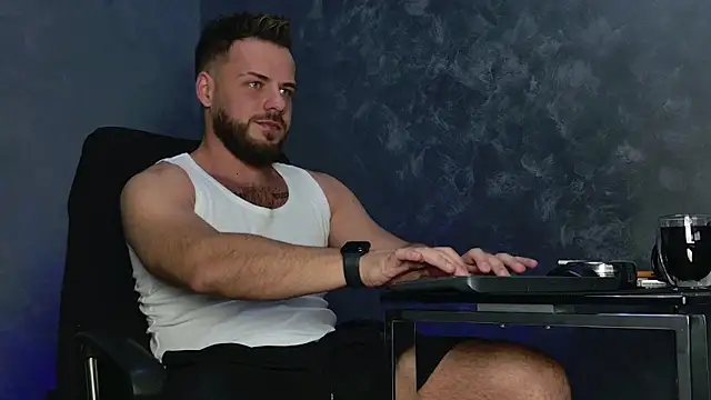 juliusmasters online show from 12/02/25, 07:48