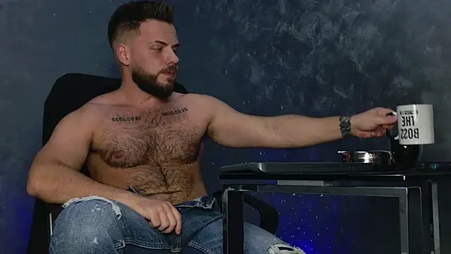 juliusmasters online show from 11/30/25, 08:09