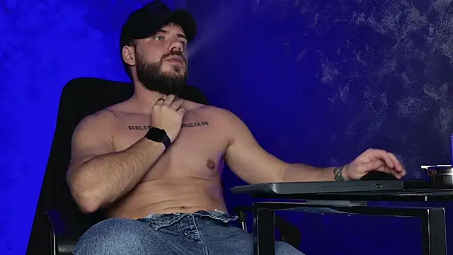 juliusmasters online show from 12/18/25, 09:18