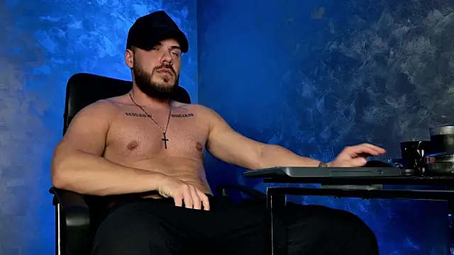 Snapshot of juliusmasters chatting on 01/08/26, 07:53 juliusmasters online show from 01/08/26, 07:53