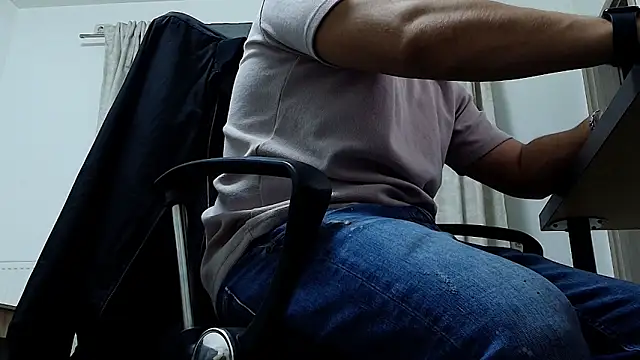 juliusmasters online show from 10/03/25, 07:37