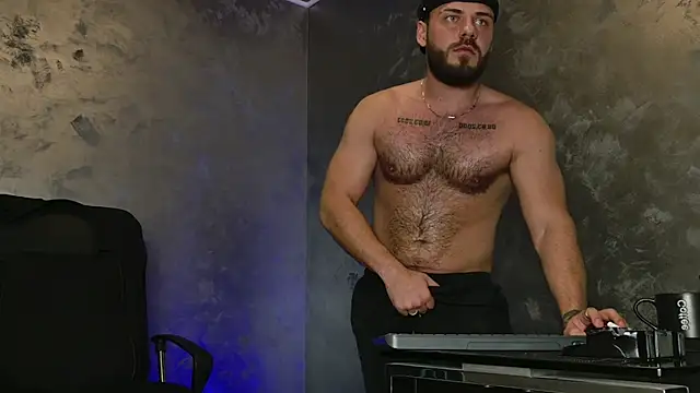 juliusmasters online show from 11/21/25, 11:26