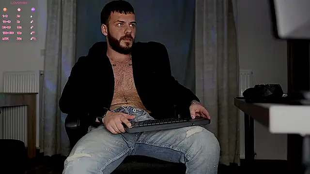 juliusmasters online show from 10/28/25, 08:52