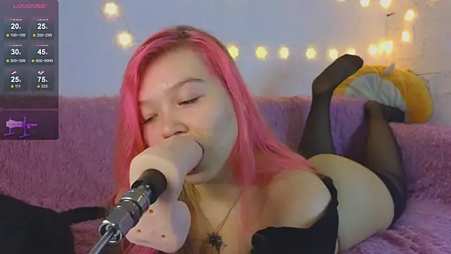 May aster online show from 12/17/25, 04:28