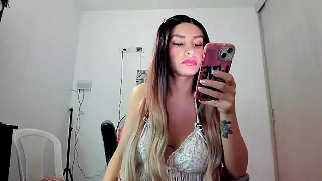  juliana star  online show from 03/25/26, 07:35