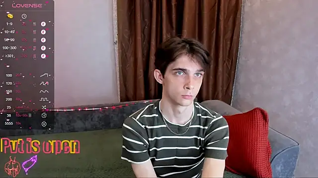 Aaron Boom online show from 06/01/26, 10:20