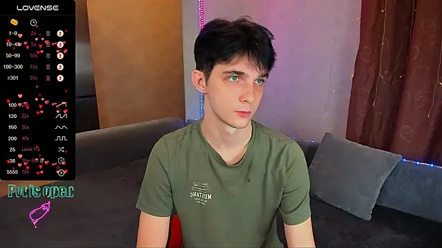 Aaron Boom online show from 11/30/25, 10:10