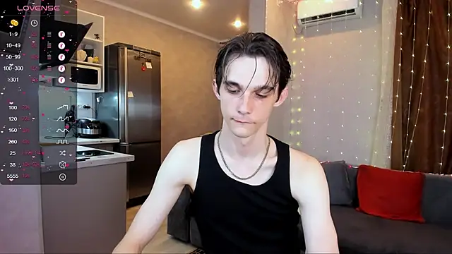 Aaron Boom online show from 06/27/26, 08:04