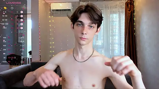 Aaron Boom online show from 06/26/26, 03:51