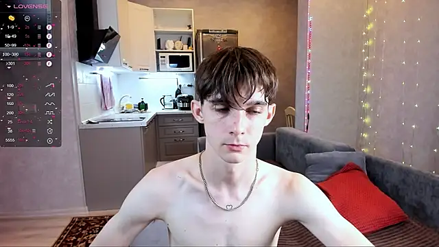 Aaron Boom online show from 07/21/26, 05:58