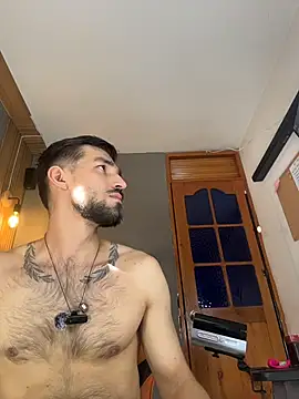 Snapshot of Mr_WhiteCock chatting on 06/29/26, 01:55 Mr WhiteCock online show from 06/29/26, 01:55