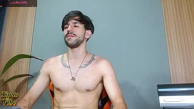 Mr WhiteCock online show from 12/03/25, 11:04