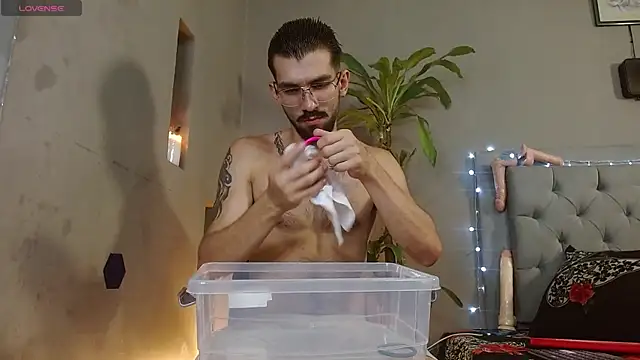 Mr WhiteCock online show from 03/03/25, 10:31