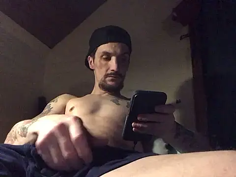 Snapshot of jabo870 chatting on 02/15/25, 04:03 jabo870 online show from 02/15/25, 04:03