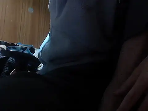 Snapshot of shikokichi55 chatting on 02/18/25, 03:41 shikokichi55 online show from 02/18/25, 03:41