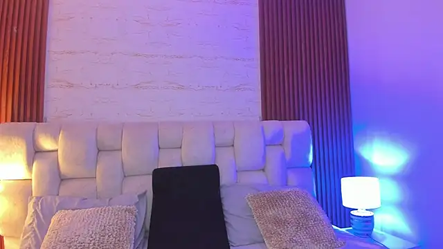 SophiaWylde online show from 02/27/25, 10:22