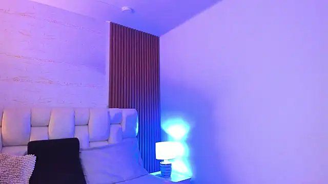 SophiaWylde online show from 03/10/25, 07:22