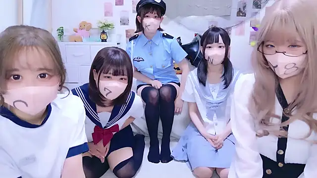 841 yayoi online show from 11/01/25, 03:57