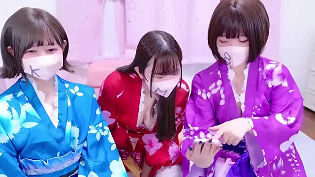 841 yayoi online show from 11/06/25, 04:05