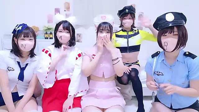 841 yayoi online show from 11/05/25, 03:31