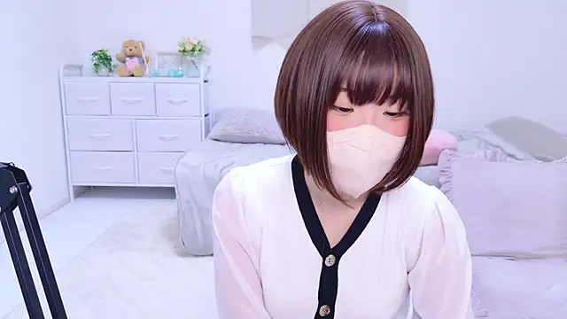 841 yayoi online show from 02/15/25, 04:47