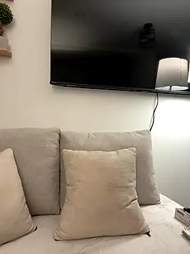 Rae Lil White online show from 11/21/25, 11:15