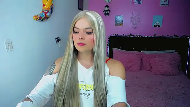 SweetKim21 online show from 04/03/26, 09:38