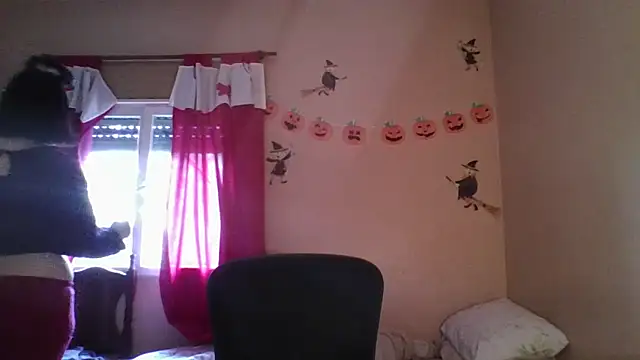 imsohornydacom online show from 10/25/25, 04:29