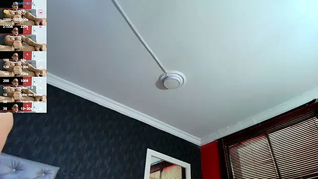 Snapshot of AlexLenox_ chatting on 12/03/25, 01:10 AlexLenox online show from 12/03/25, 01:10