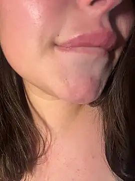 Snapshot of sukhakunis1 chatting on 02/07/26, 02:19 sukhakunis1 online show from 02/07/26, 02:19