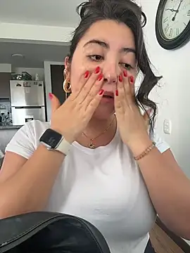 Snapshot of sukhakunis1 chatting on 02/07/26, 03:09 sukhakunis1 online show from 02/07/26, 03:09