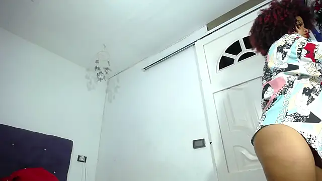 Squirter pussybomb online show from 05/20/26, 04:42