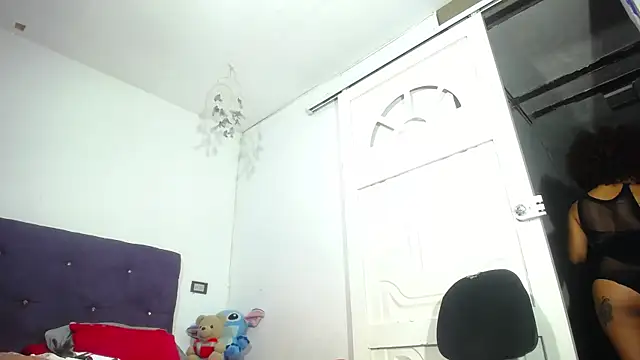 Squirter pussybomb online show from 05/22/26, 03:48