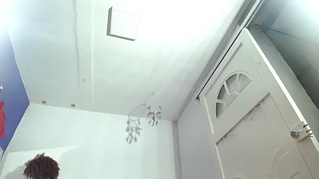 Squirter pussybomb online show from 11/25/25, 04:13