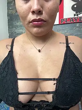 dayadubey  online show from 06/04/26, 12:32