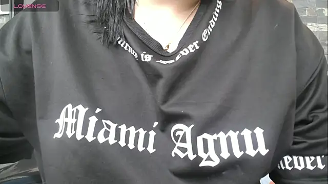 dayadubey  online show from 05/11/26, 11:33