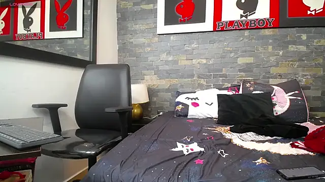 dayadubey  online show from 09/18/25, 10:07