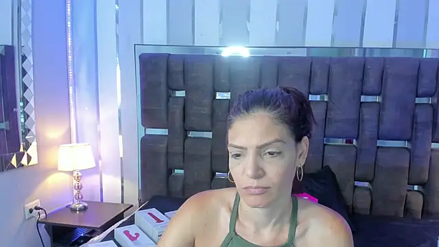 KatteMoss online show from 04/16/26, 09:15