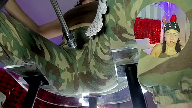 KatteMoss online show from 02/10/26, 08:30