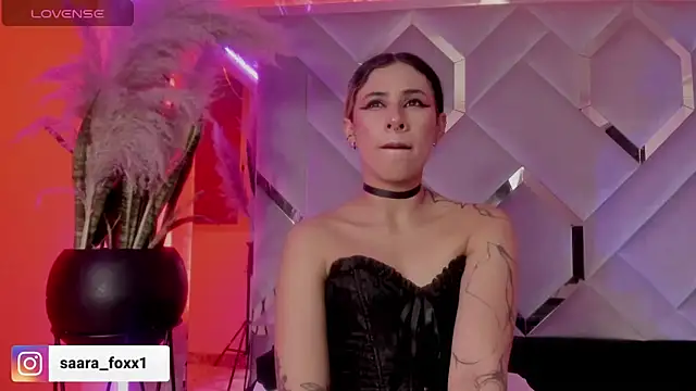 Sara Foxx1 online show from 11/14/25, 08:56