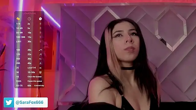 Sara Foxx1 online show from 11/19/25, 10:10