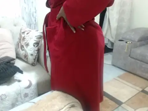 Snapshot of ladyshasha chatting on 11/01/25, 05:36 ladyshasha online show from 11/01/25, 05:36