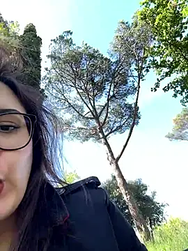 Its Jade online show from 04/19/26, 01:56