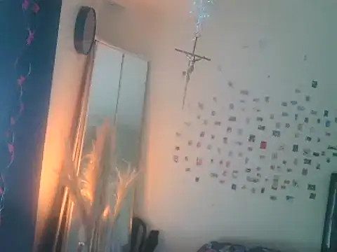 Snapshot of DaddyQuimHot chatting on 02/23/25, 01:42 DaddyQuimHot online show from 02/23/25, 01:42